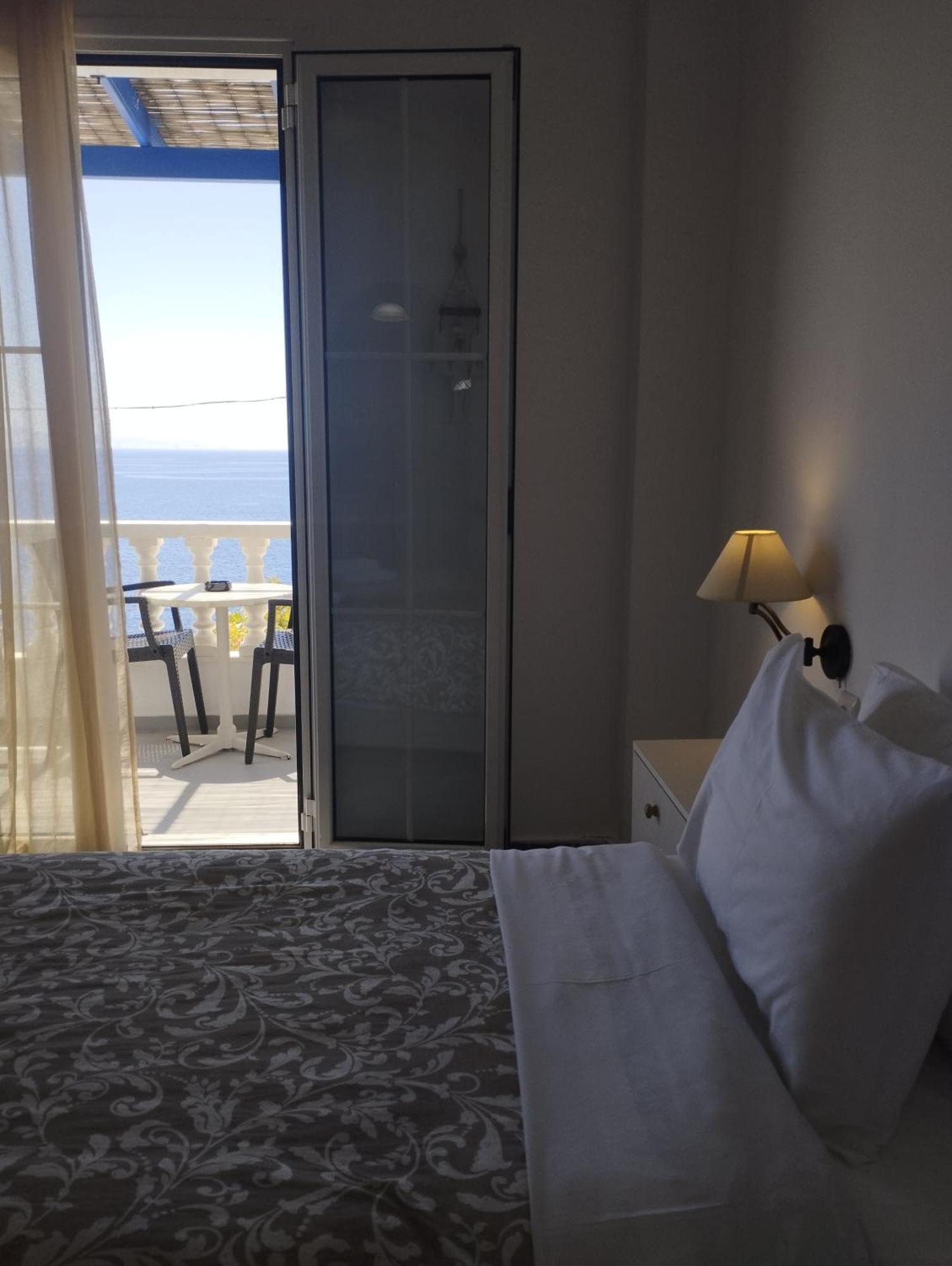 Marisini Sea View Aparthotel Mpatsi Buitenkant foto
