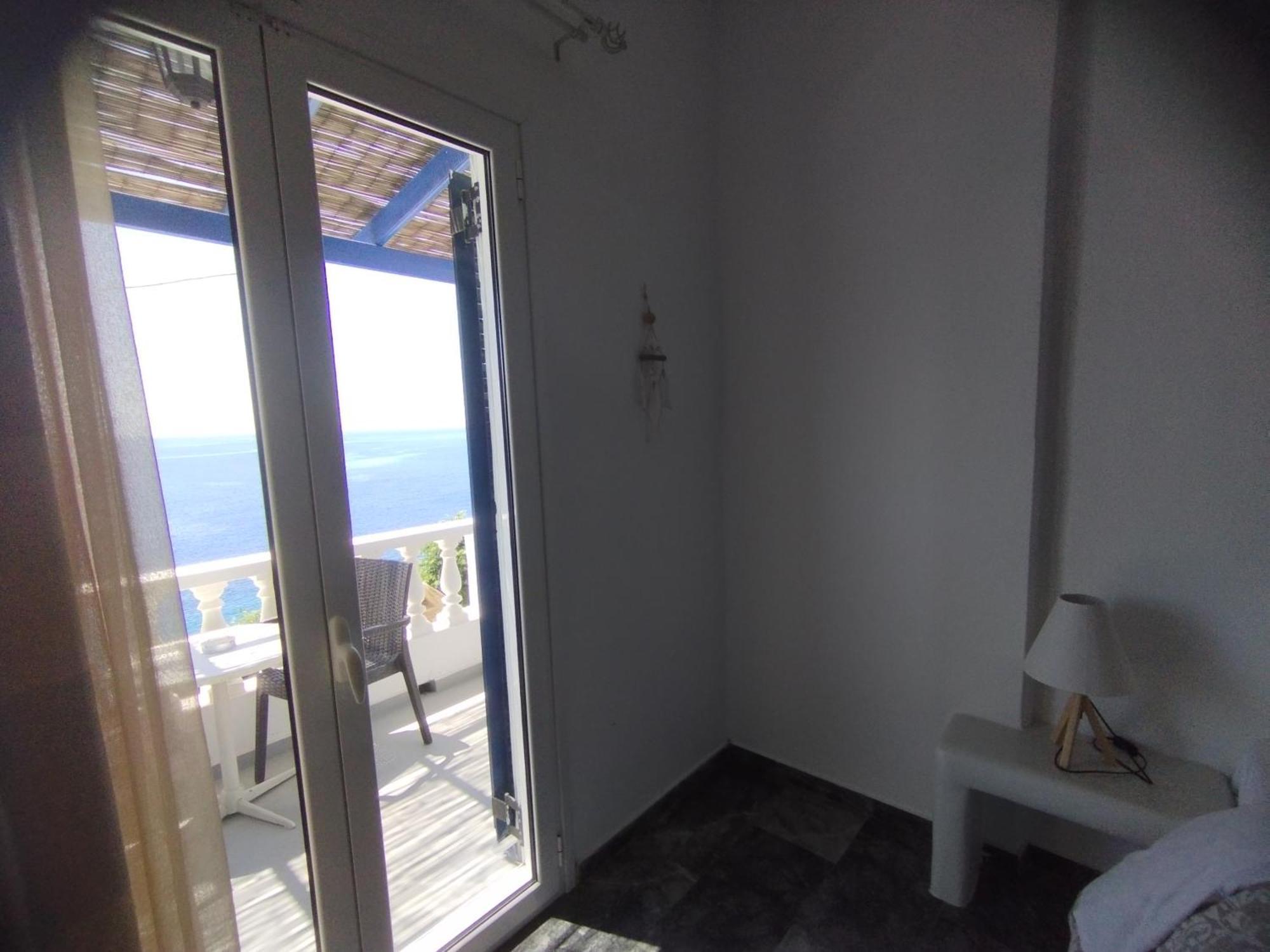 Marisini Sea View Aparthotel Mpatsi Buitenkant foto