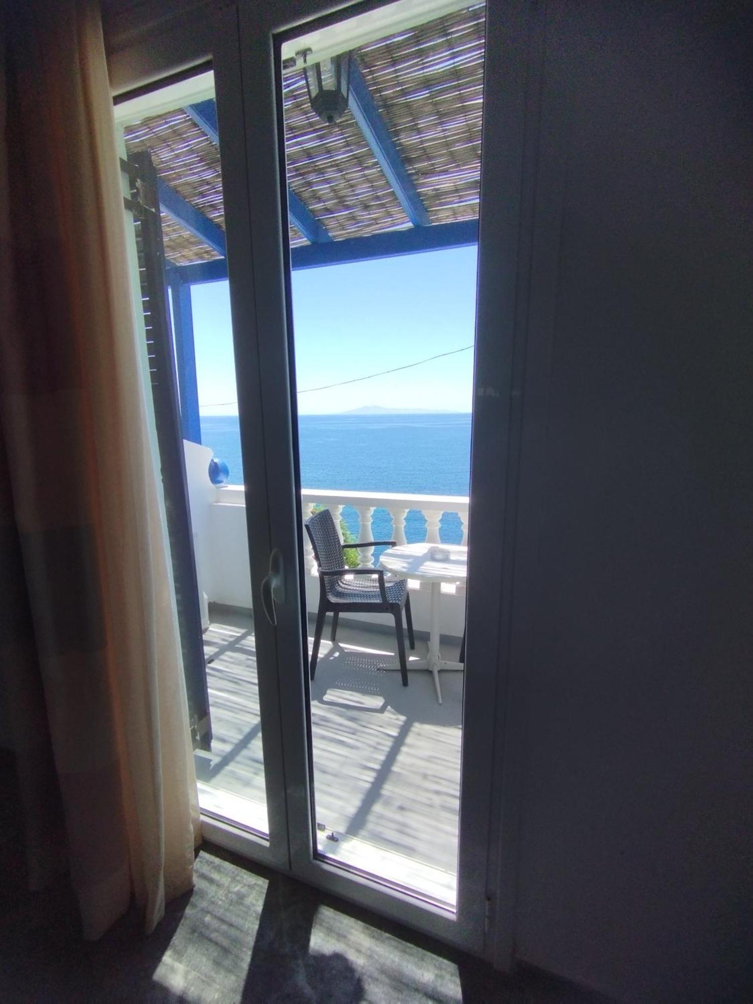 Marisini Sea View Aparthotel Mpatsi Buitenkant foto