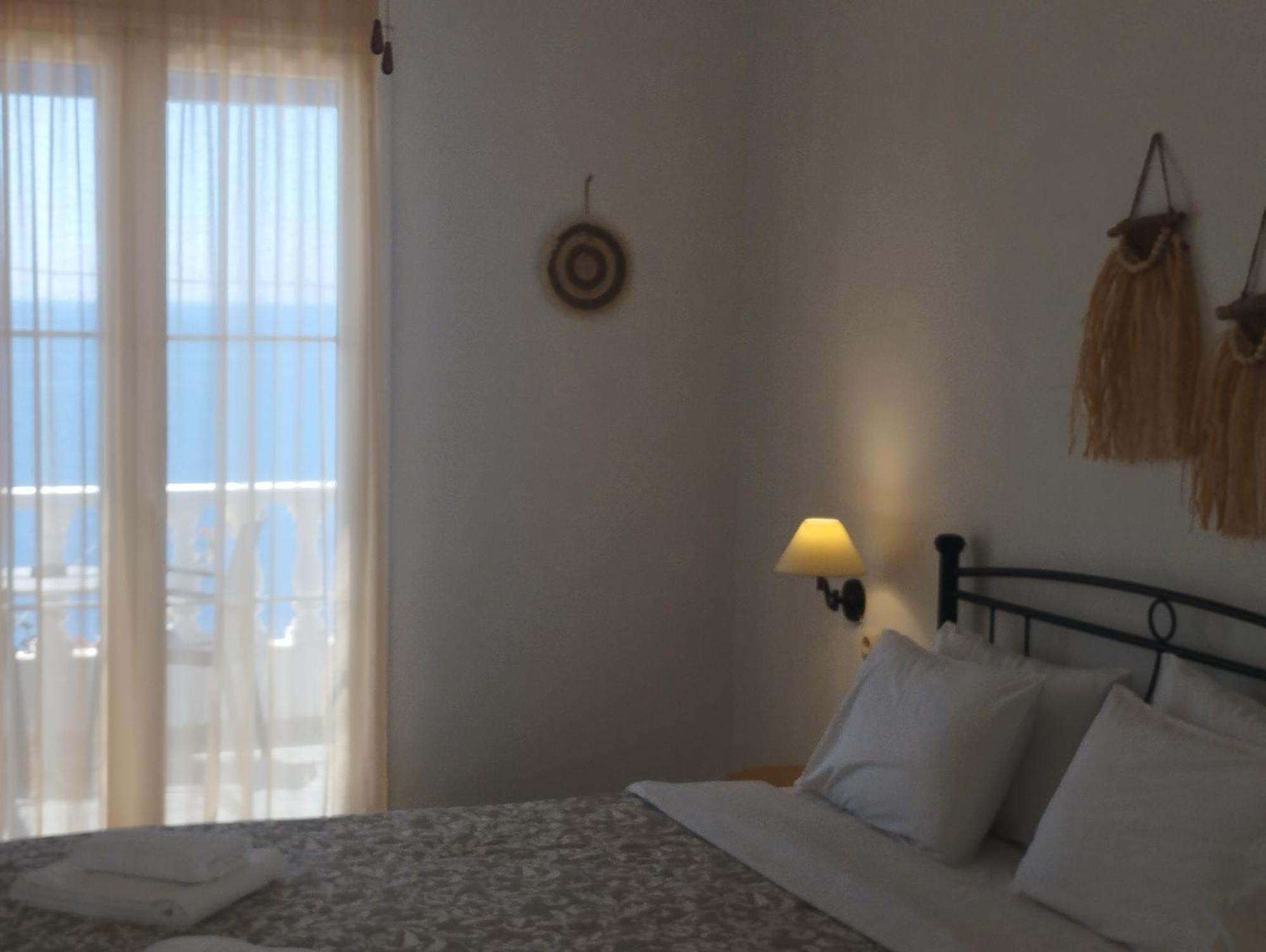 Marisini Sea View Aparthotel Mpatsi Buitenkant foto