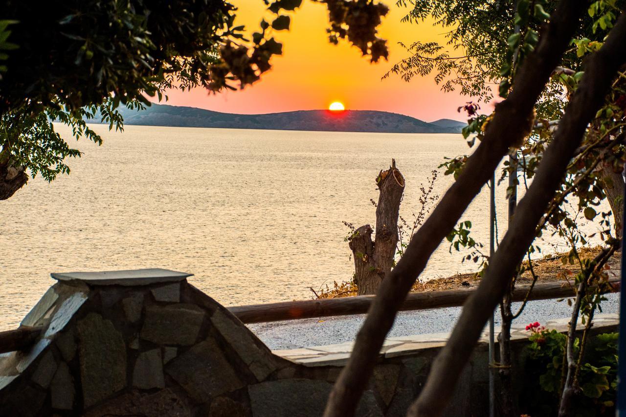 Marisini Sea View Aparthotel Mpatsi Buitenkant foto